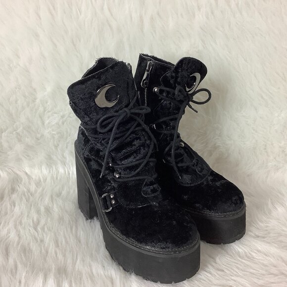 Killstar Black Velvet Broom Rider Platform Boots EU 41 US 10 - Picture 1 of 9